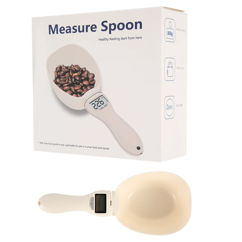 Electronic pet food measuring scoop